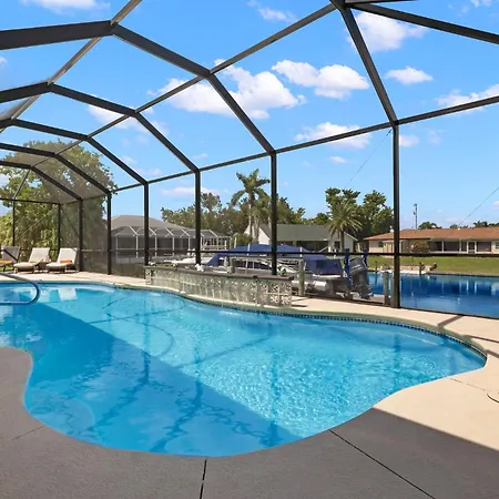 Almost 2,700 Sq Ft Heated Pool Home On Triple Lot With Sailboat Access! - Villa Andrea